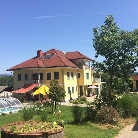 Ferienwohnung Am Bauernhof Strassonig Vulgo Hornis Moosburg Exterior photo